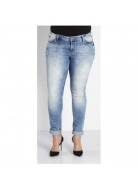 Zoey Slim Jeans Zoey Slim Jeans